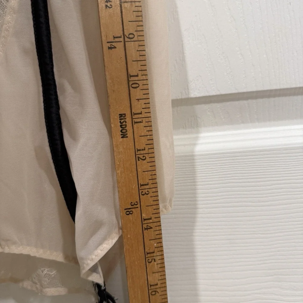 Victoria's Secret Cream and Black Shapewear - Picture 4 of 7